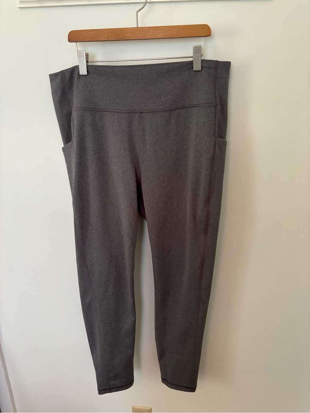 Tel Gear Grey Leggings with Side Pockets